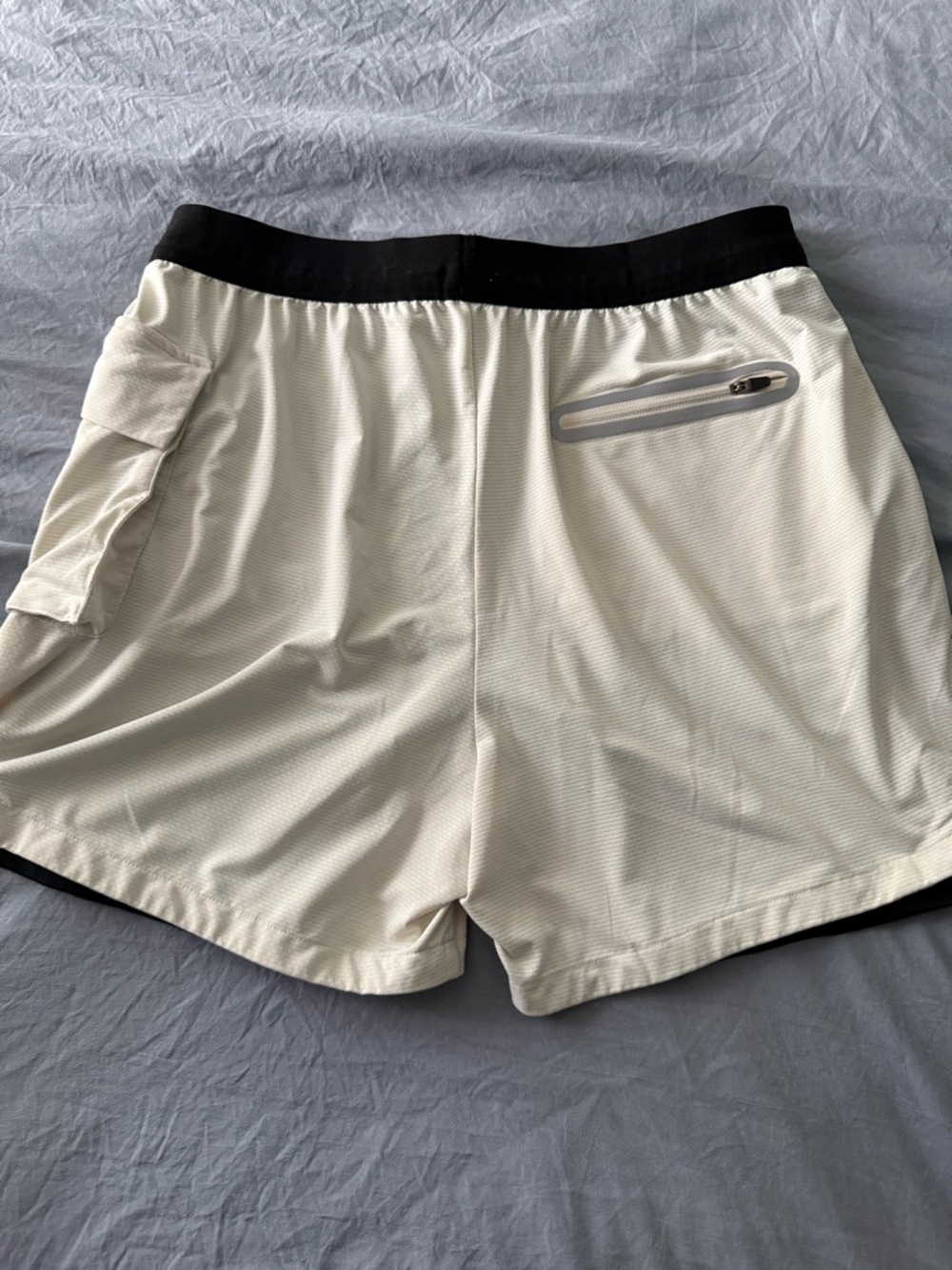 YoungLA Cream Cargo Athletic Shorts with Black Waistband and Red Accents Large - Picture 4 of 5